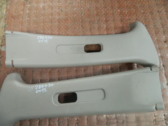 Обшивка средней стойки TOYOTA PLATZ NCP12 Верх Пара (Контрактный) 2860300015