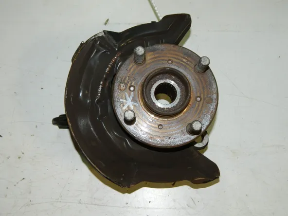 Ступица TOYOTA PASSO KGC10 Перед Прав (Контрактный) 45976369