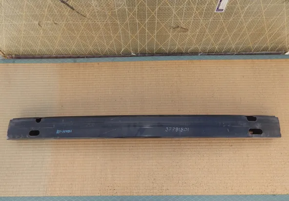 Усилитель бампера TOYOTA CAMRY ACV30 Перед (Контрактный) 37791801