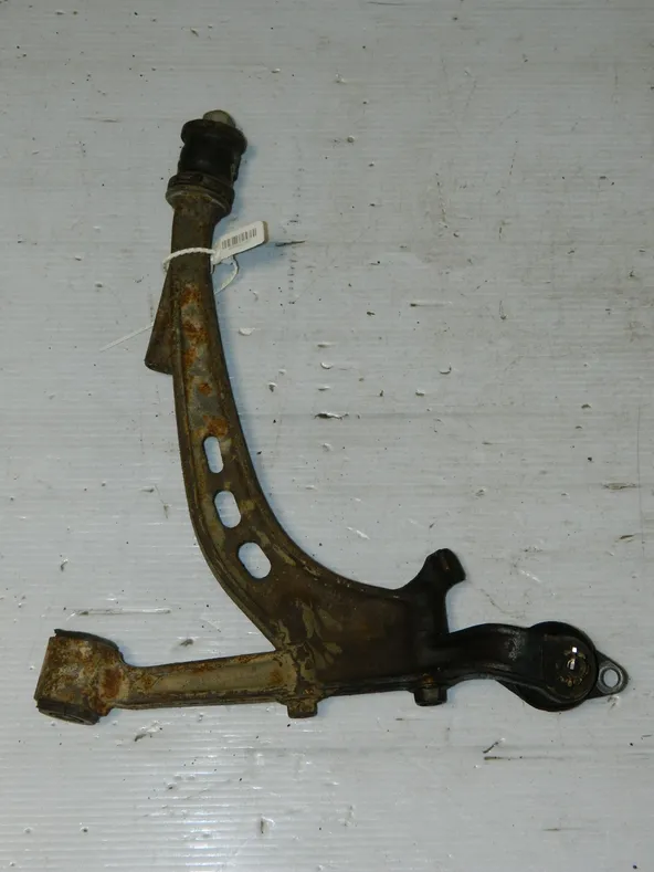 Рычаг подвески TOYOTA ESTIMA TCR10 Перед Прав (Контрактный) 45992545