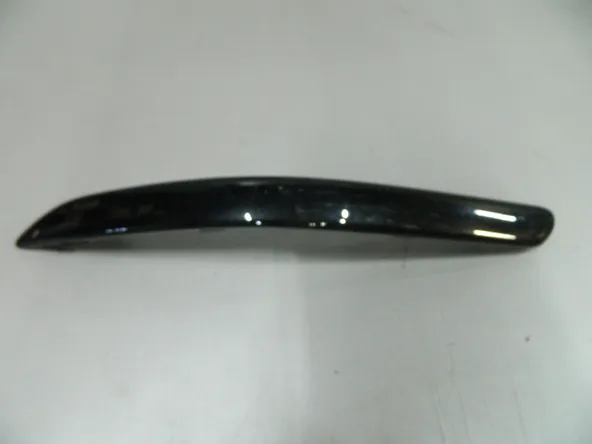 Накладка бампера TOYOTA 5271305903 TOYOTA Avensis