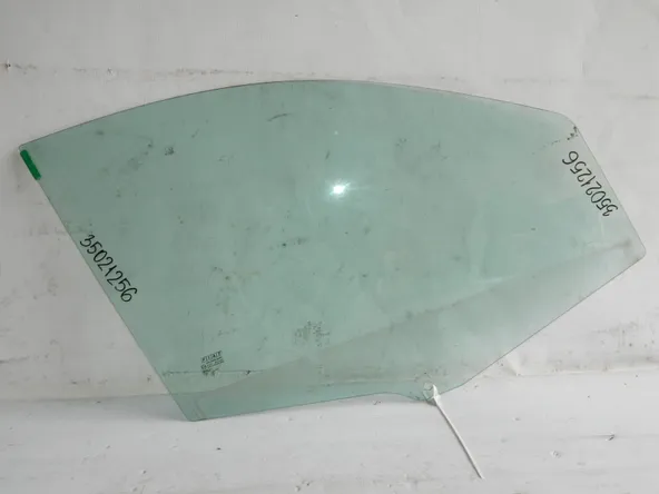 Стекло двери FIAT PANDA Перед Прав (Б/У)
