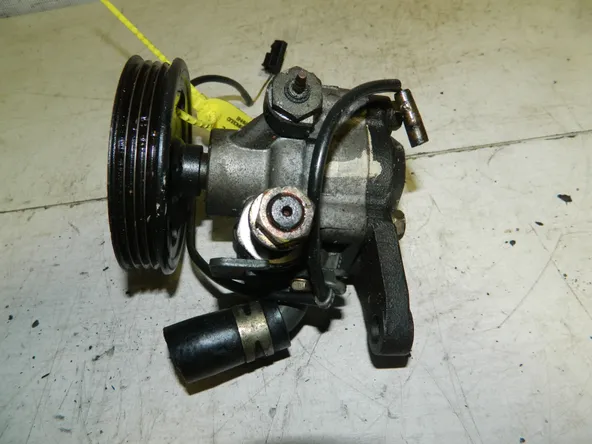 Гидроусилитель руля MITSUBISHI DIAMANTE 6G73 (Контрактный) 79768455