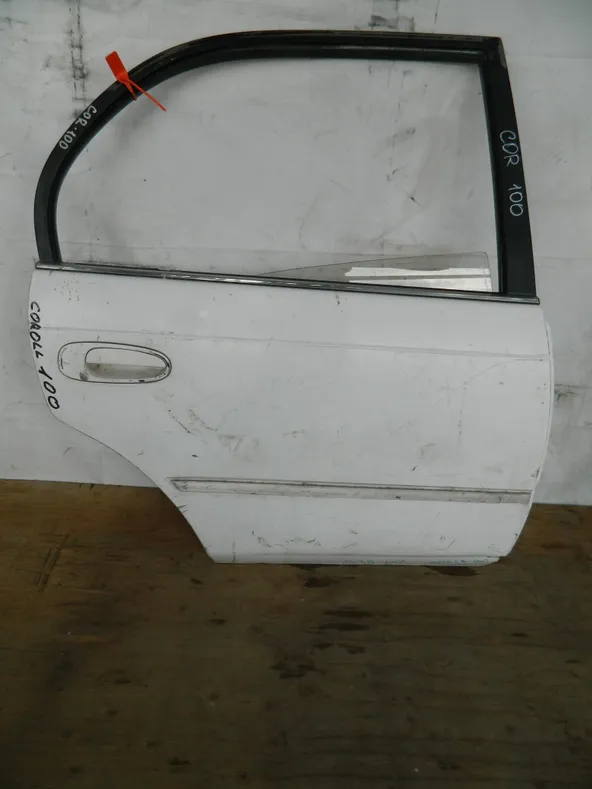 Дверь TOYOTA COROLLA E100 Зад Прав (Контрактный) 72355731
