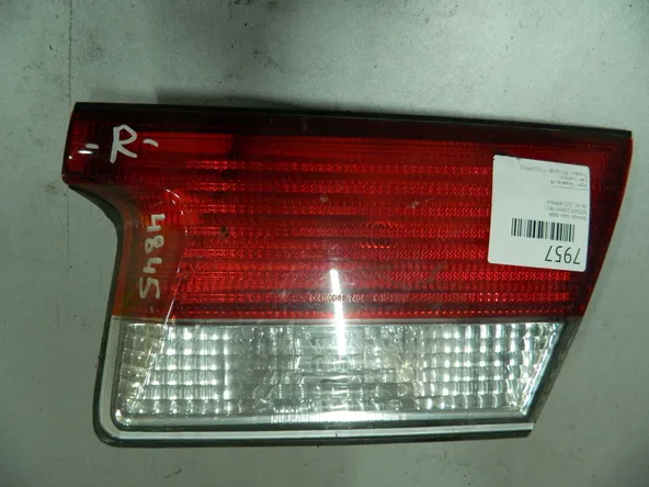 Фонарь NISSAN SUNNY FB15 Зад Прав 4845B (Контрактный) 64492255
