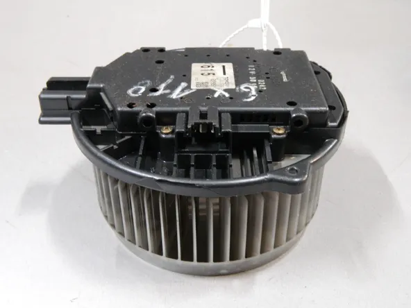 Мотор печки TOYOTA MARK II GX110 (Контрактный) 68000517