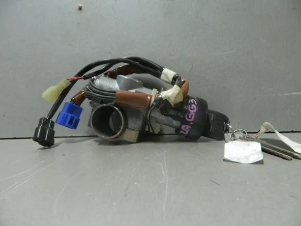 Замок зажигания SUBARU IMPREZA GG3 (Контрактный) 81532279