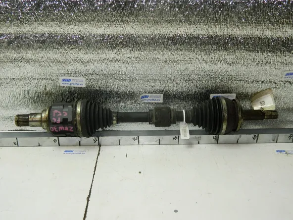 Привод TOYOTA PRIUS ZVW30 2ZRFXE Перед Лев (Контрактный) 35015354