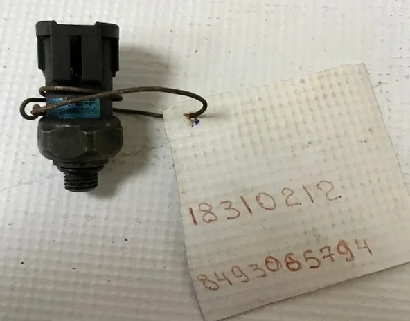 Датчик давления кондиционера NISSAN (Контрактный) 8493065794