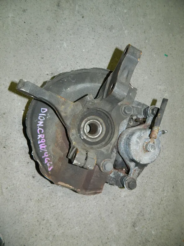 Ступица MITSUBISHI DION CR9W Перед Лев (Контрактный) 79591208