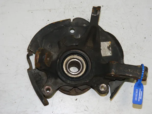 Ступица NISSAN PULSAR FN15 Перед Лев (Контрактный) 69838449