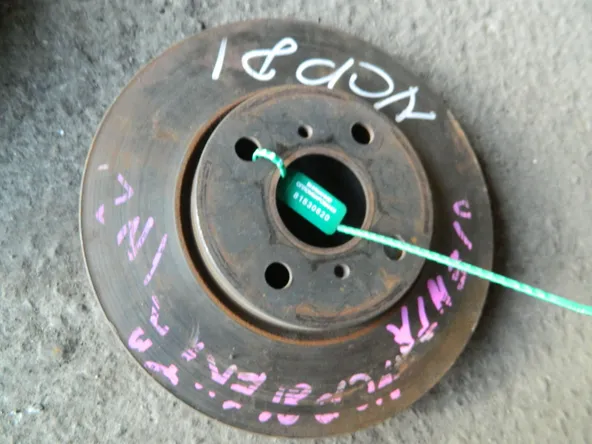 Диск тормозной TOYOTA SIENTA NCP81 Перед (Контрактный) 81530620