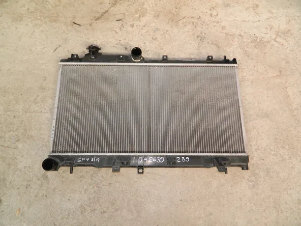Радиатор ДВС SUBARU XV GP7 (Контрактный) 1042630233
