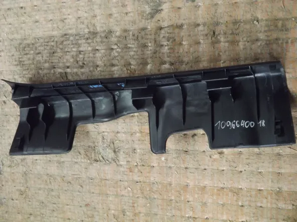 Накладки на порог MITSUBISHI OUTLANDER CW5W Перед Прав (Контрактный) 1096640018