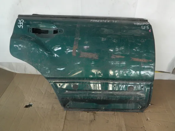 Дверь SUBARU FORESTER SF5 Зад Прав (Контрактный) 65243234