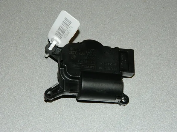 Сервопривод заслонки печки AUDI Q7 4L (Б/У) 45992274