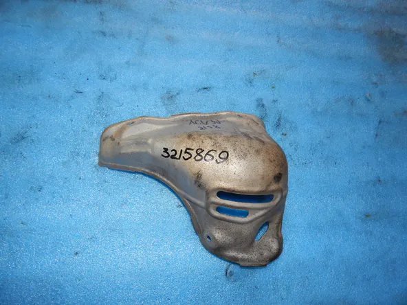 Защита выпускного коллектора TOYOTA CAMRY ACV30 (Контрактный) 3215869