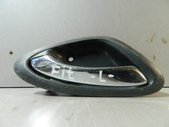 Ручка двери внутренняя HONDA FIT GD1 Лев (Контрактный) 81528281