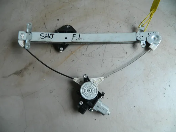 Стеклоподъемник SUBARU FORESTER SH5 Перед Лев (Контрактный) 94603865