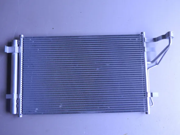 Радиатор кондиционера JORDEN JH03CED06180 KIA CEED 07-12 / CERATO 09-12 / i30 07-12