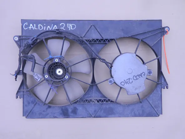 Диффузор радиатора TOYOTA CALDINA AZT241 (Контрактный) 65243170