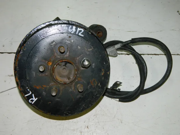 Ступица TOYOTA CALDINA ST190 Зад Лев (Контрактный) 03344778