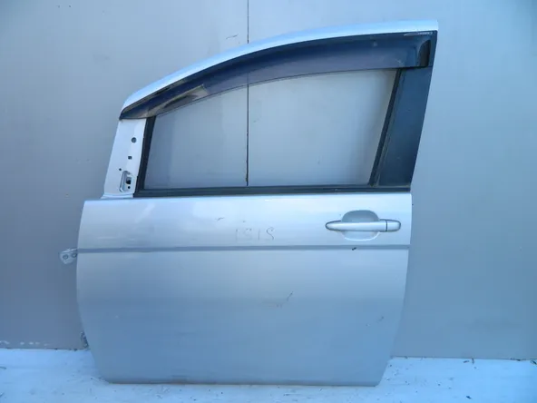 Дверь TOYOTA ISIS ANM10 Перед Лев (Контрактный) 40951899 6700244070