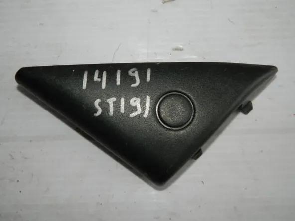 Накладка двери TOYOTA CORONA ST191 ( Кoнтрактный) 6749120280