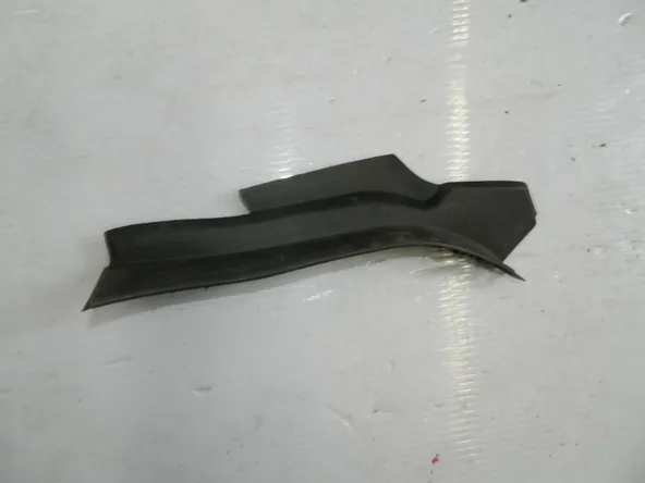 Накладка на крыло LEXUS IS250 GSE20 Зад Лев (Контрактный) 2172604