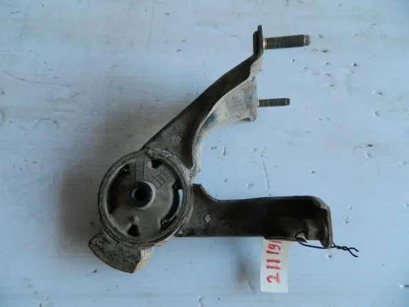 Подушка двигателя TOYOTA CORONA ST191 3SFE Зад Низ (Б/У) 1237174330