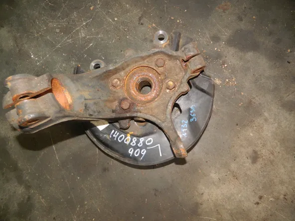 Ступица NISSAN X-TRAIL T32 Перед Лев (Контрактный) 1400880909