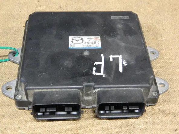 Блок управления ДВС MAZDA PREMACY LFDE (Контрактный) 79590383