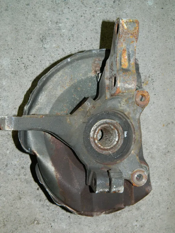 Ступица MITSUBISHI DION CR6W Перед Лев (Контрактный) 79591147