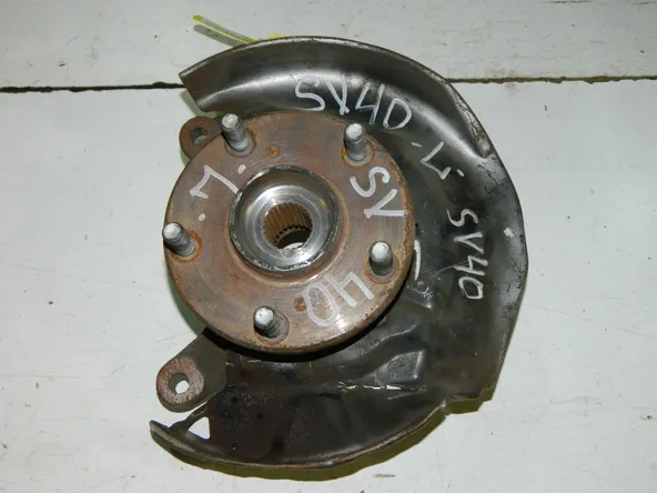 Ступица TOYOTA CAMRY SV40 Перед Лев (Контрактный) 40940849