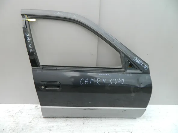 Дверь TOYOTA CAMRY SV40 Перед Прав (Контрактный) 40951534 6700132351