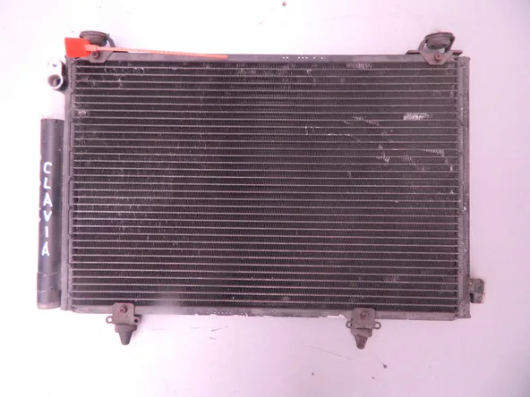Радиатор кондиционера TOYOTA VITZ NCP10 1NZ (Контрактный) 72367834