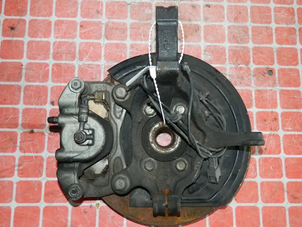 Ступица NISSAN JUKE F15 Перед Прав (Контрактный) 45984705