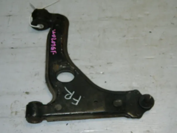 Рычаг подвески SUBARU TRAVIQ XM8 Перед Прав (Контрактный) 45990124