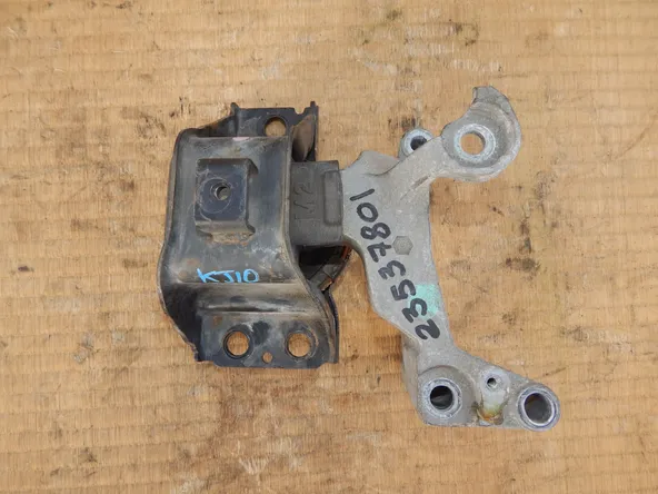 Подушка двигателя NISSAN QASHQAI J10 Прав (Контрактный) 23537801