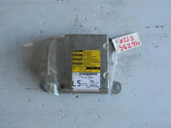 Блок управления AIRBAG TOYOTA COROLLA ZZE120 4ZZFE (Б/У) 8917002380