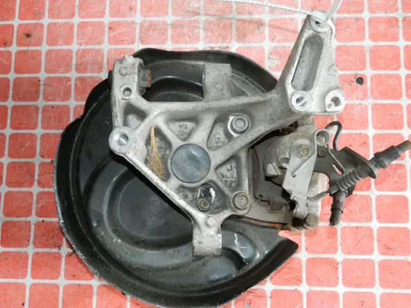 Ступица AUDI TT 8J3 Зад Прав (Контрактный) 45980205