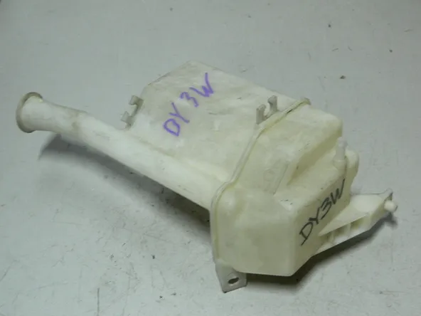 Бачок расширительный MAZDA DEMIO DY3W (Контрактный) 79591903