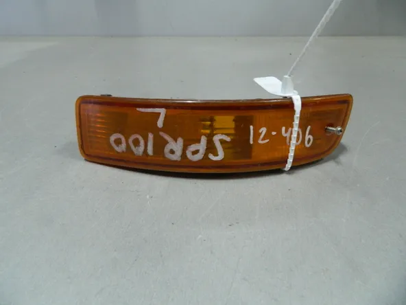 Габарит TOYOTA SPRINTER AE100 Перед Лев 12406 (Контрактный) 69586182