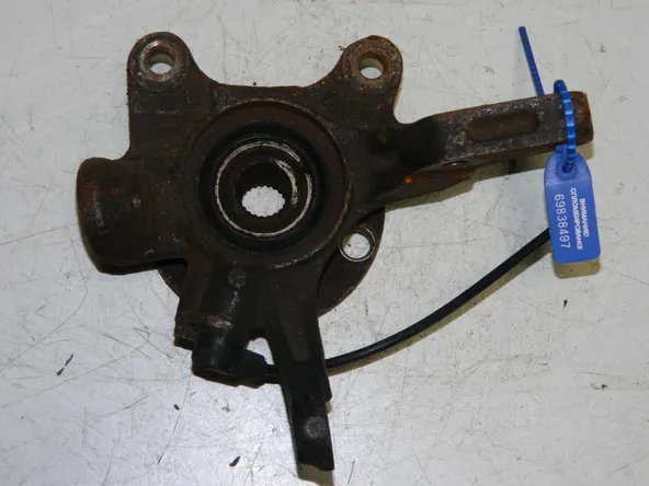 Ступица NISSAN CUBE Z10 Перед Прав (Контрактный) 69838497