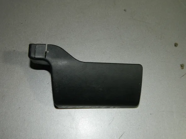 Крышка петли сиденья TOYOTA COROLLA E120 Перед Лев (Б/У) 45990784 7215802070