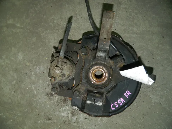 Ступица MITSUBISHI LANCER CEDIA CS5A Перед Прав (Конрактный) 79586519