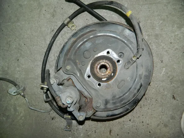 Ступица SUBARU LEGACY BH5 Зад Лев (Контрактный) 79586741