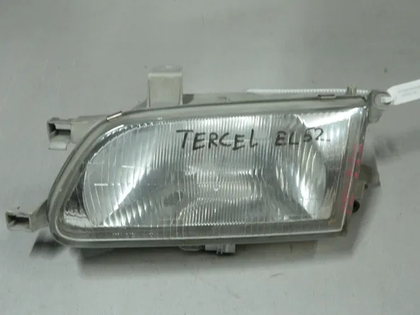 Фара TOYOTA TERCEL EL53 Перед Лев 16119 (Контрактный) 68000719