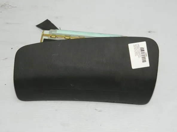 Подушка безопасности пассажира SUBARU Legacy BH5 EJ202 (Контрактный)