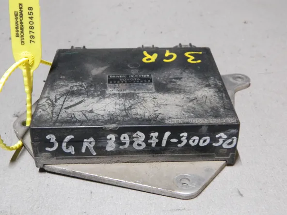 Блок управления форсунками TOYOTA 4GRFSE (Контрактный) 79780458 8987130030